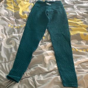 Turquoise croco skin leggings